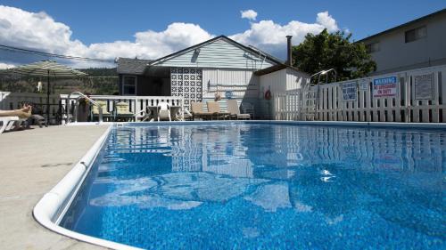 Okanagan-Similkameen Hotel | Valley Star Motel