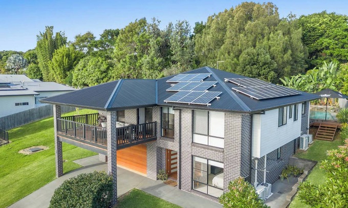 Lennox Head Apartment | Valley Way, perfect for those seeking a tranquil and comfortable family getaway.