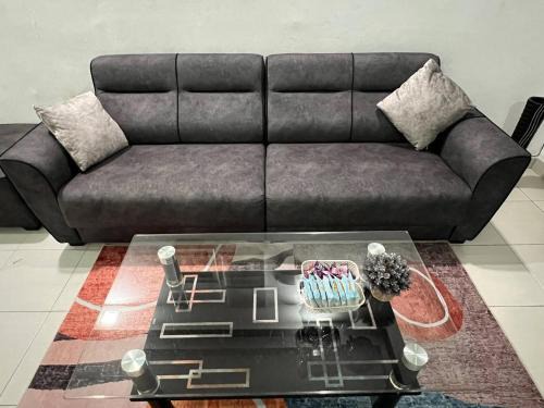 Taman Desa Tebrau Apartment | ValueRoomz Aeon Tebrau City IKEA KTV Movies FUN