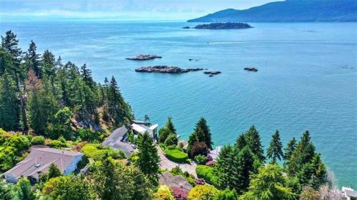 Lions Bay House | Vancouver sea view Palace inn