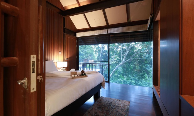 Hang Dong Hotel | Vanilla Hill