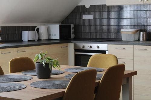 Balatonbereny Apartment | Varga Apartman