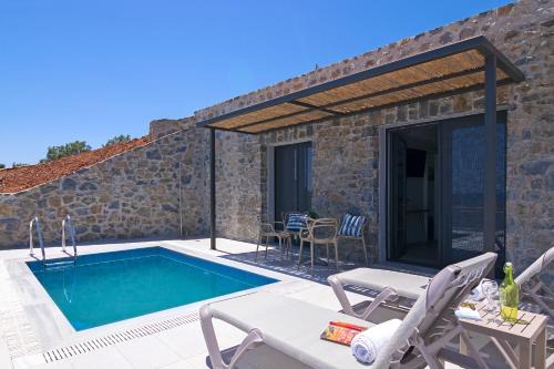 Vizari Villa | Varkotopi Villas