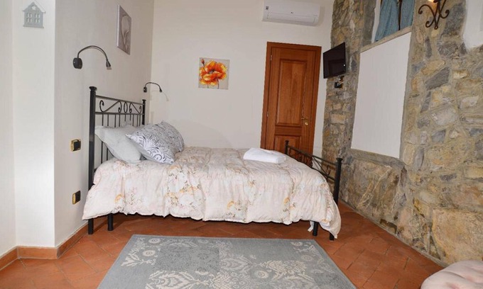 Lastra a Signa Apartment | Vasari Apartment