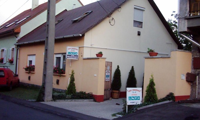 I.Eger House | Vass Vendégház