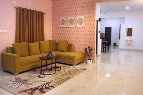 Kukatpalli Apartment | Veetil -3BHK AC, Kukatpally, Hyderabad