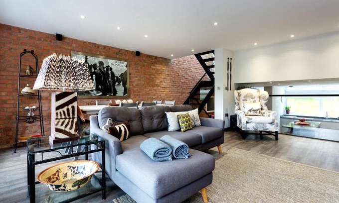 West Hill House | Veeve - Wimbledon Terrace House