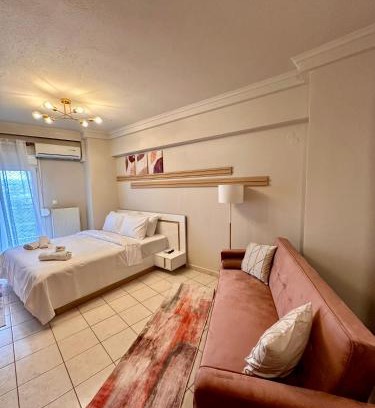 Vardaris Apartment | Velvet Suite in Thessaloniki