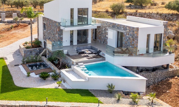 Apokoronas Villa | Venetian Villa- Scenic vacation villa in Crete