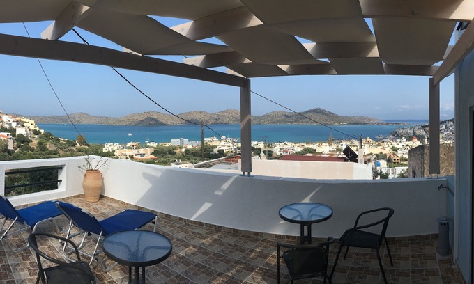 Elounda House | "VERANDA" TRADITIONAL MAISONETTE IN KATO CHORIO , ELOUNDA