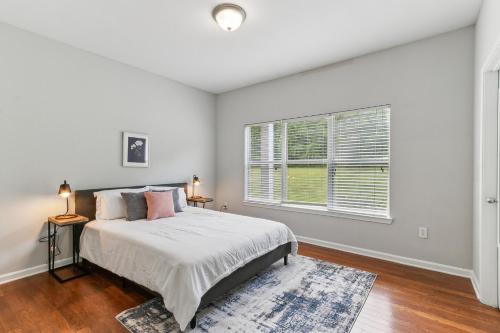 Valley Apartment | Verandas 1723 I Corporate Bd Apt I Pool I Gym