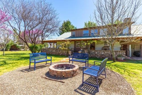 Cottonwood House | Verde Valley Ranch Main House, Spacious 4BR, Sleeps 8, Near Jerome
