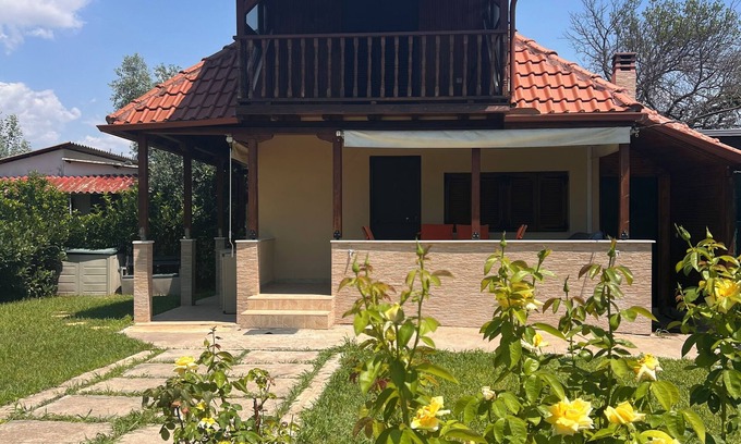 Nea Propontida Cottage | Vergia Coast - 500m from the beach - Tranquil getaway with garden