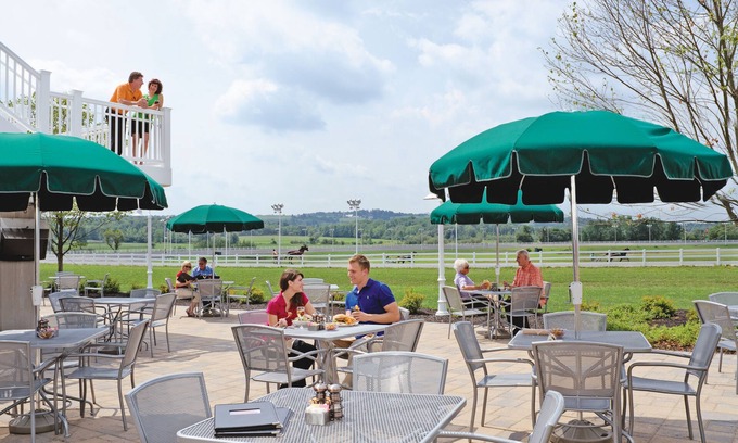 Vernon Hotel | Vernon Downs Casino and Hotel