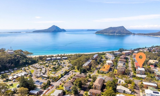 Nelson Bay Apartment | Veronica Court 1, 4 Weatherly Cl - Aircon