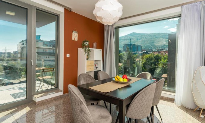 Vitosha District Apartment | Vertigo Huge Apartment 2 Bedrooms Balcony Parking