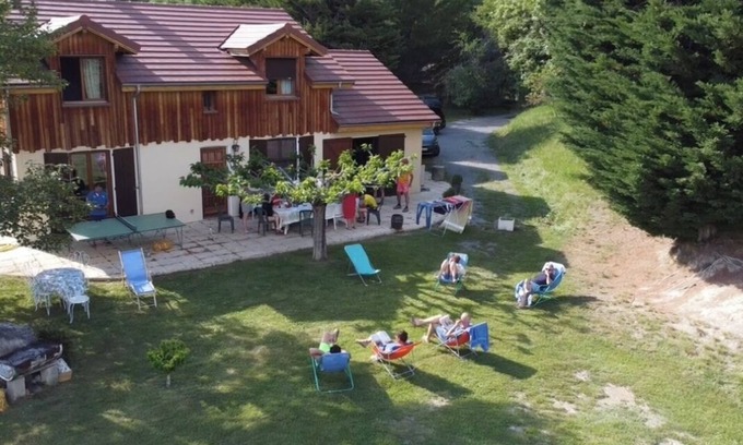 Chorges Ski Chalet | Very beautiful chalet at the edge of the lake of Serre Ponçon 10 people