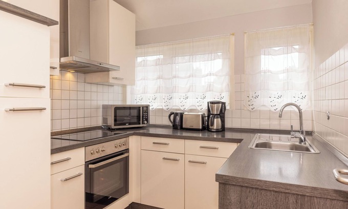 Kreuztal House | Very nice, bright, large apartment