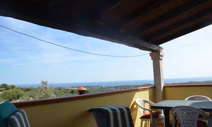 Luddui Apartment | Via Monti di Mola - FBU-ZAZZ01
