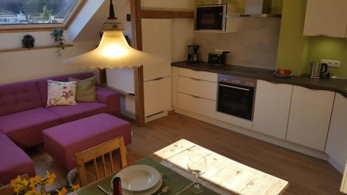 Lana Apartment | viaDolceVita - Grüne Gästewohnung