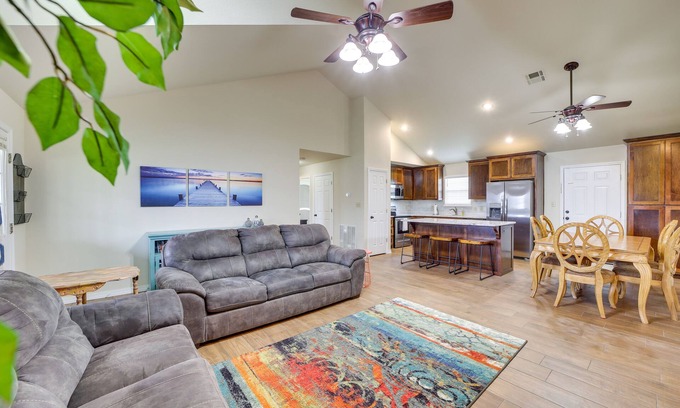 Vian House | Vian Home Near Tenkiller State Park!