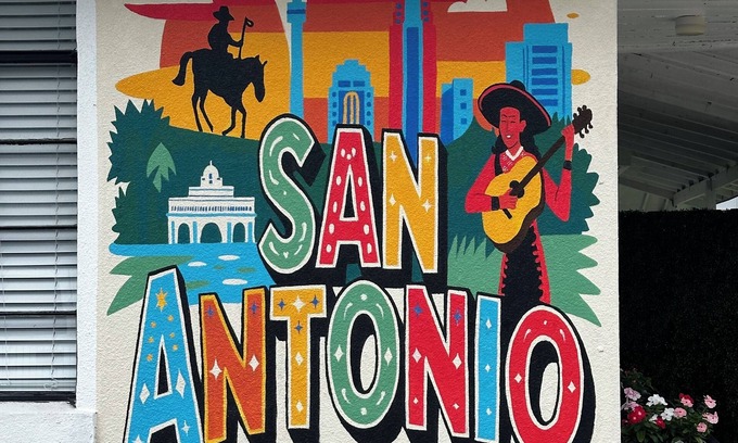 Downtown San Antonio House | Vibrant Downtown Casita with a Mural!