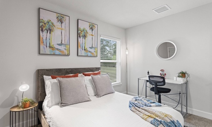 Port Malabar Apartment | Vibrant Studio near Eastern Florida State College!