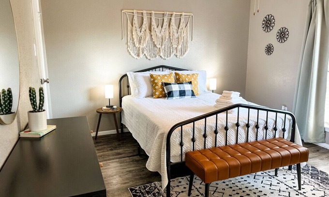 Barker Apartment | Vibrant Texan Escape with Patio & Gated Community