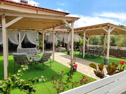 Neos Marmaras Apartment | Vickyvillas
