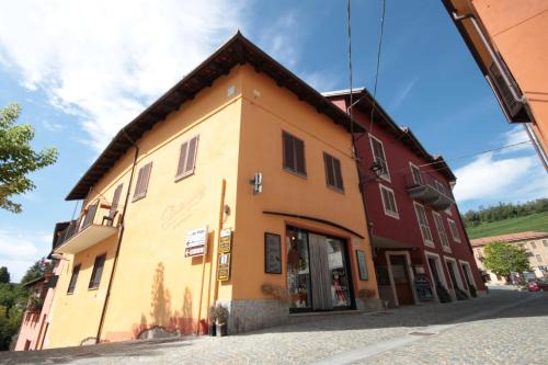 Barolo House | Vicolo del Pozzo