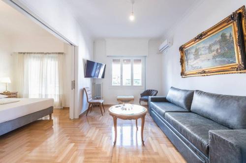 Platia Viktorias Apartment | Victoria Supreme Suite