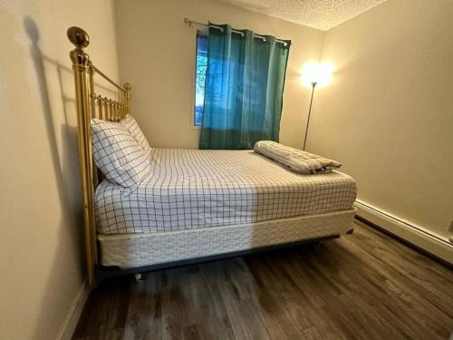 Northeast Edmonton House | Victoria Trail Apartments