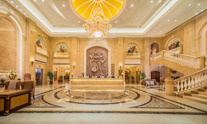 Tangxiazhen Hotel | Vienna Hotel Dongguan Tangxia Guanlan Lake Golf Club