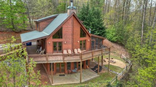 Raccoon Ridge House | View From The Top - Pet-Friendly Mountain View Blue Ridge Cabin - Stunning Views, Hot Tub, Shuffleboard, Foosball In The Aska Ad