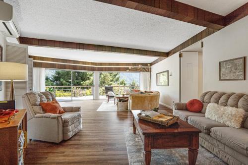 Orick House | Viewcrest Retro Country Home