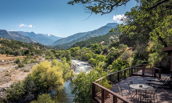 Three Rivers House | Views You Cannot Believe! 3 Bedroom and River Front