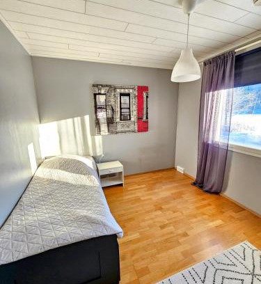Kerava House | Viihtyisä huone