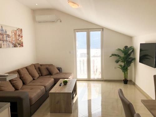 Topla Apartment | Viktor