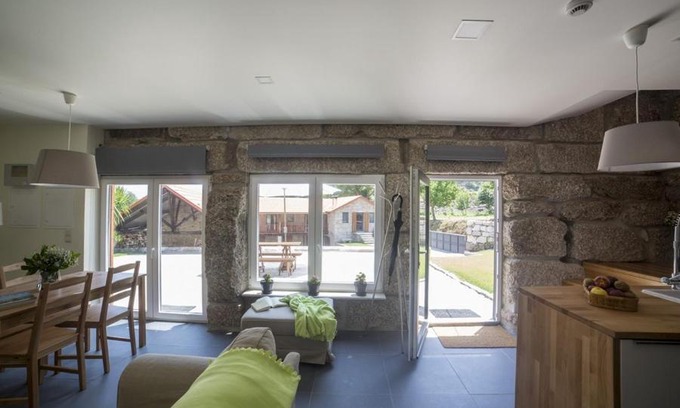 Casteloes House | Vila Beiral