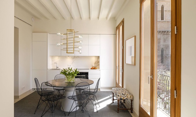 Old Town Hotel | Vila Damunt Suites