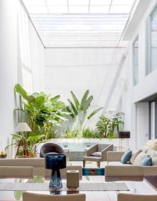 Catur Tunggal House | Vila Kembangan