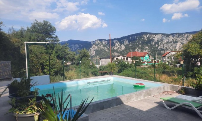 Dubova House | Vila Krystal