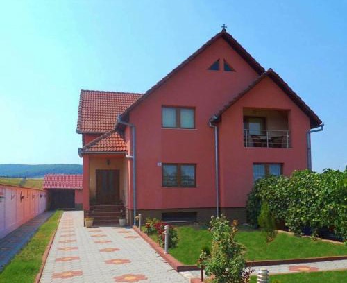 Petresti House | Vila La Izvor