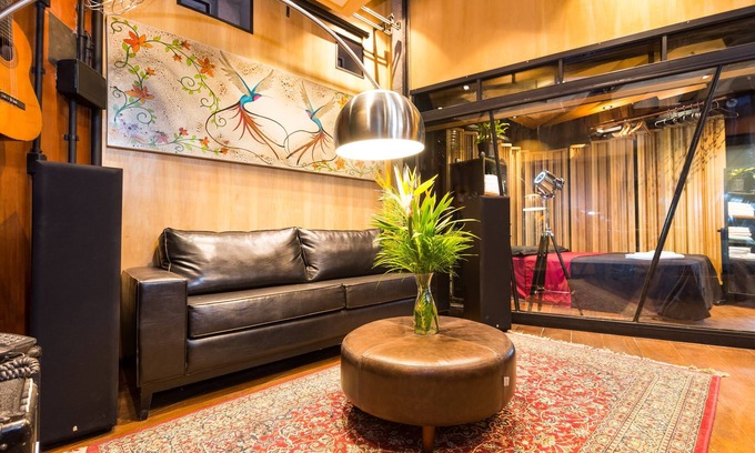 Sao Paulo Apartment | VILA MADALENA: PERFECT LOCATION, STYLISH APARTMENT