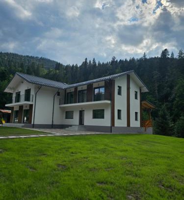 Tarcau Villa | Vila veverita