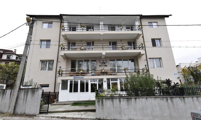 Ramnicu Valcea House | Vila Victoria