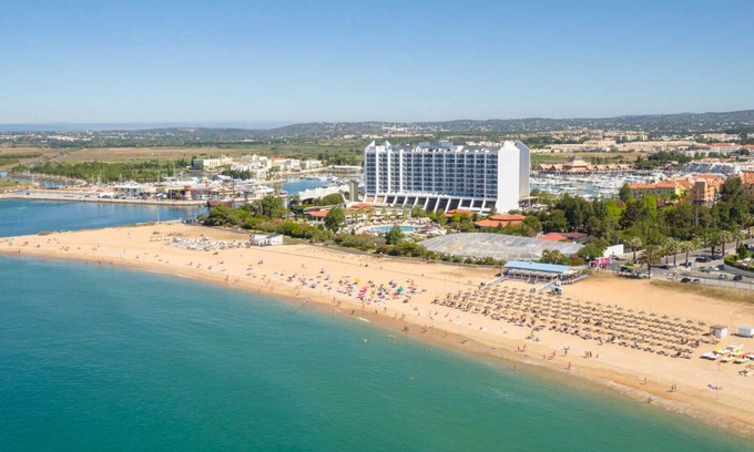 Vilamoura Apartment | Vilamoura Golf Studio With Pool