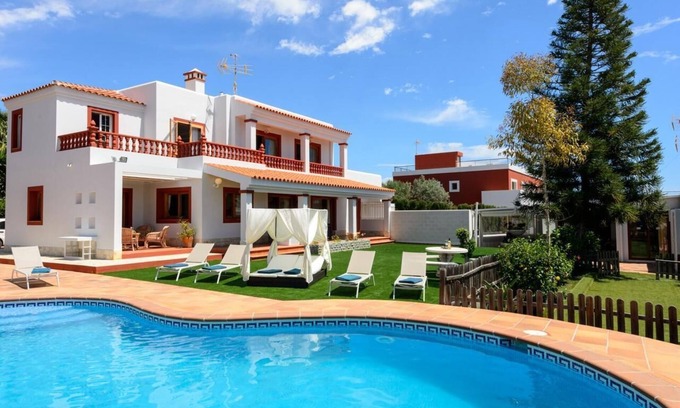 Sant Josep de sa Talaia Villa | Villa Sa Carroca - Four Bedroom Villa, Sleeps 8