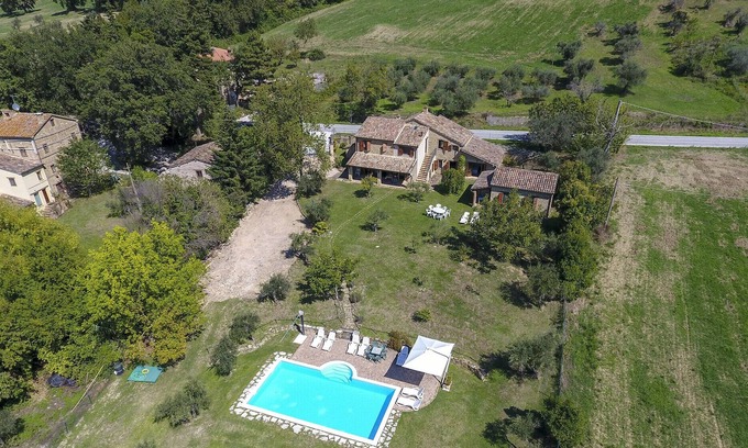 Gualdo Villa | Villa Claudia, in the heart of the Sibillini Mountains National Park