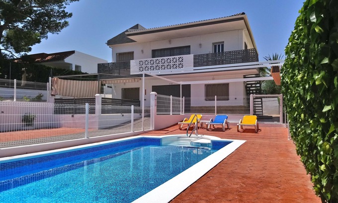 L'Ampolla Villa | VILLA 200 METERS FROM THE BEACH + 5 BEDROOMS (WITH AIR COND.) + PRIVATE POOL